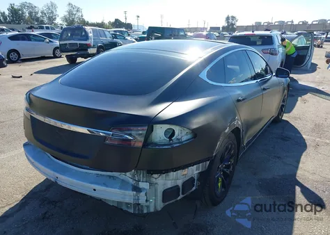 2016 Tesla Model S 60/70/75/85 from USA, damaged, VIN 5YJSA1E14GF150198